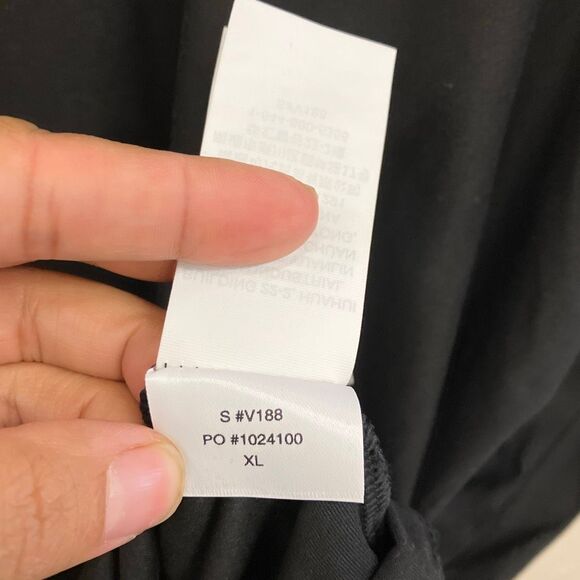 Vuori men’s Strato Tech Performance Polo Shirt black collared buttons down short - Picture 6 of 9